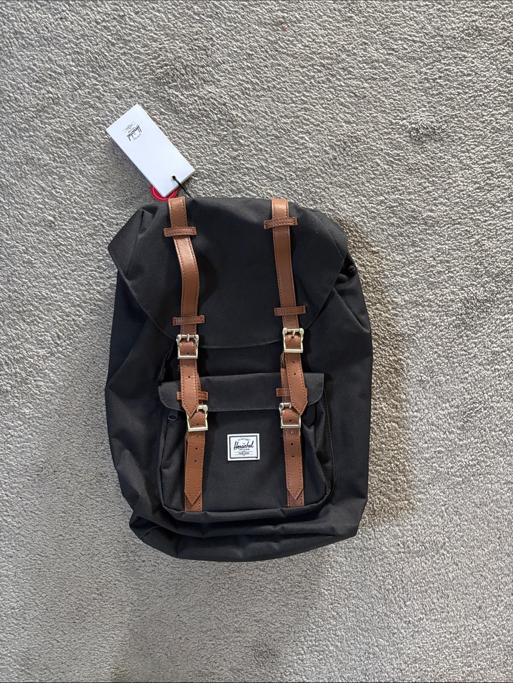 NWT！Herschel Supply Company Black Backpack with Brown Straps